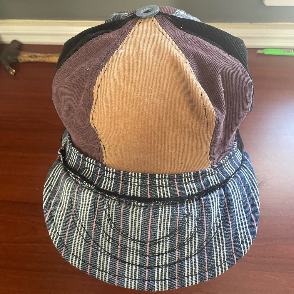 Custom made hat - Picture 3 of 8